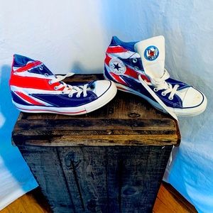 Women’s size 9 High top Converse sneakers